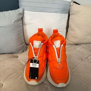 Sorel Vibrant Orange Waterproof / Insulated 
Women Ankle Boots